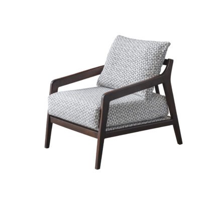 LATINO ACCENT CHAIR