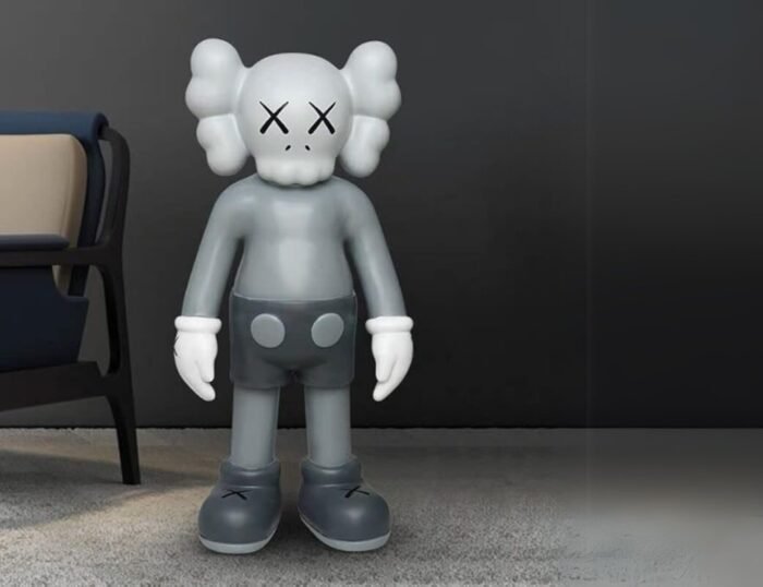 GRAY COMPOSITE SCULPTURE - Image 3