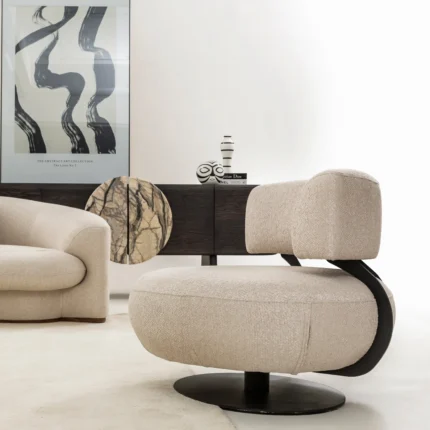 VOGUE ACCENT CHAIR