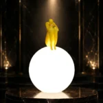 Moonperch Figure Globe Lamp